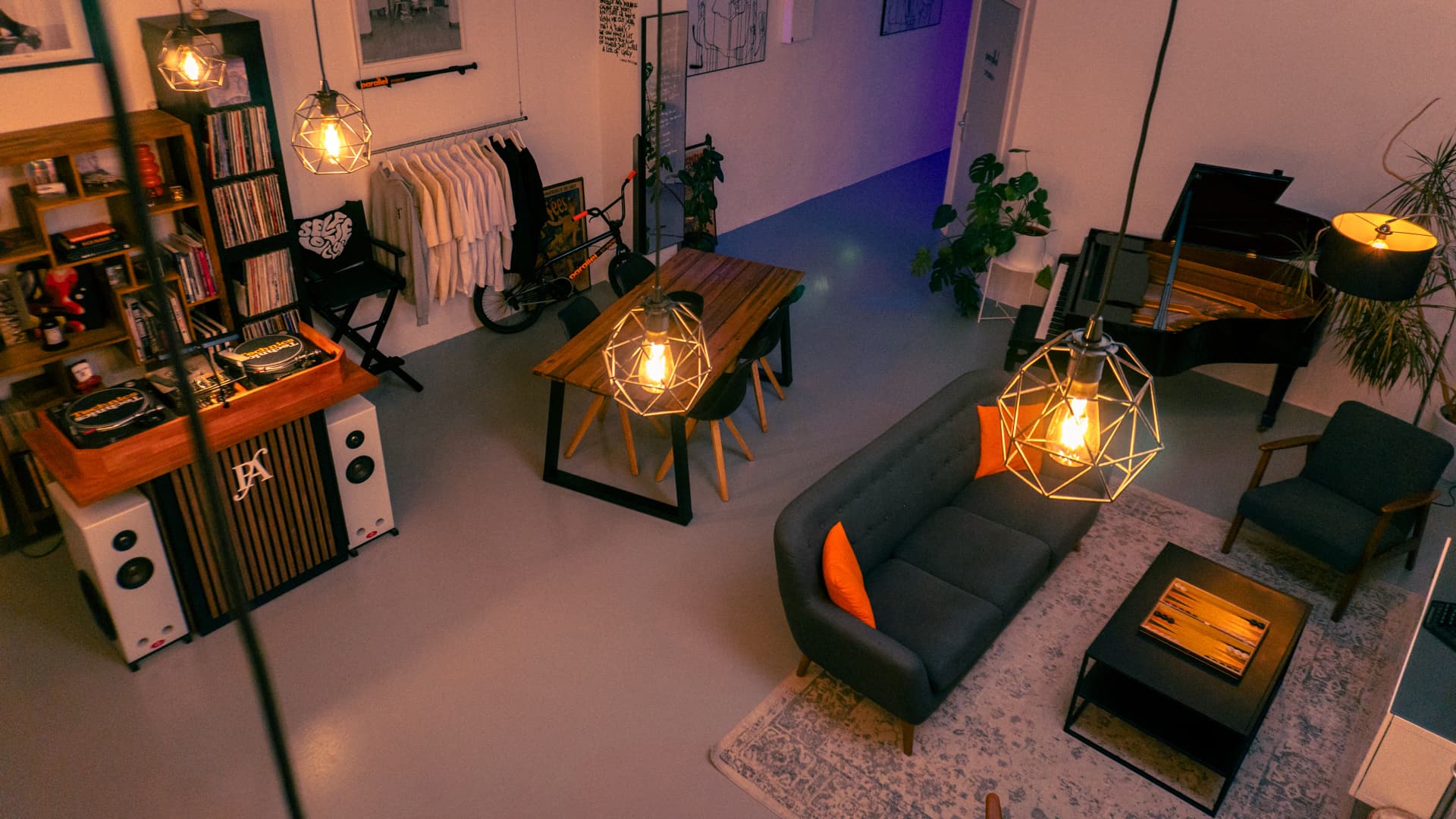 Lounge